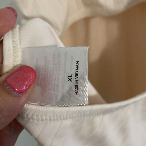 Shade & Shore-cream-one piece swimsuit- tie shoulder strap- cut out back-Size XL - Picture 7 of 10